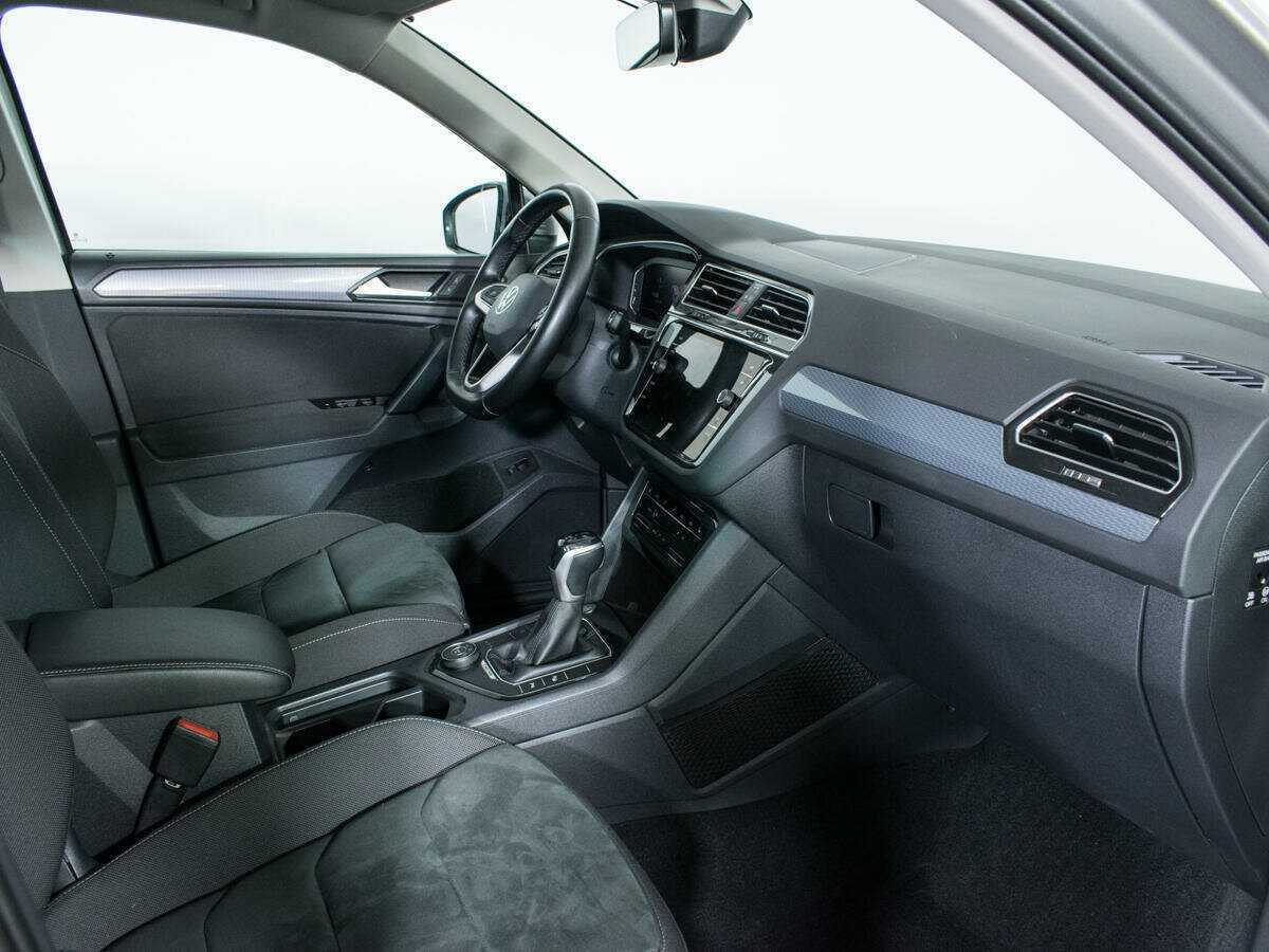 Купить Volkswagen Tiguan, 2021, 56 865 км, фото №9