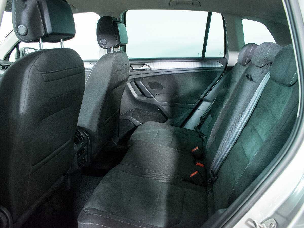 Купить Volkswagen Tiguan, 2021, 56 865 км, фото №10