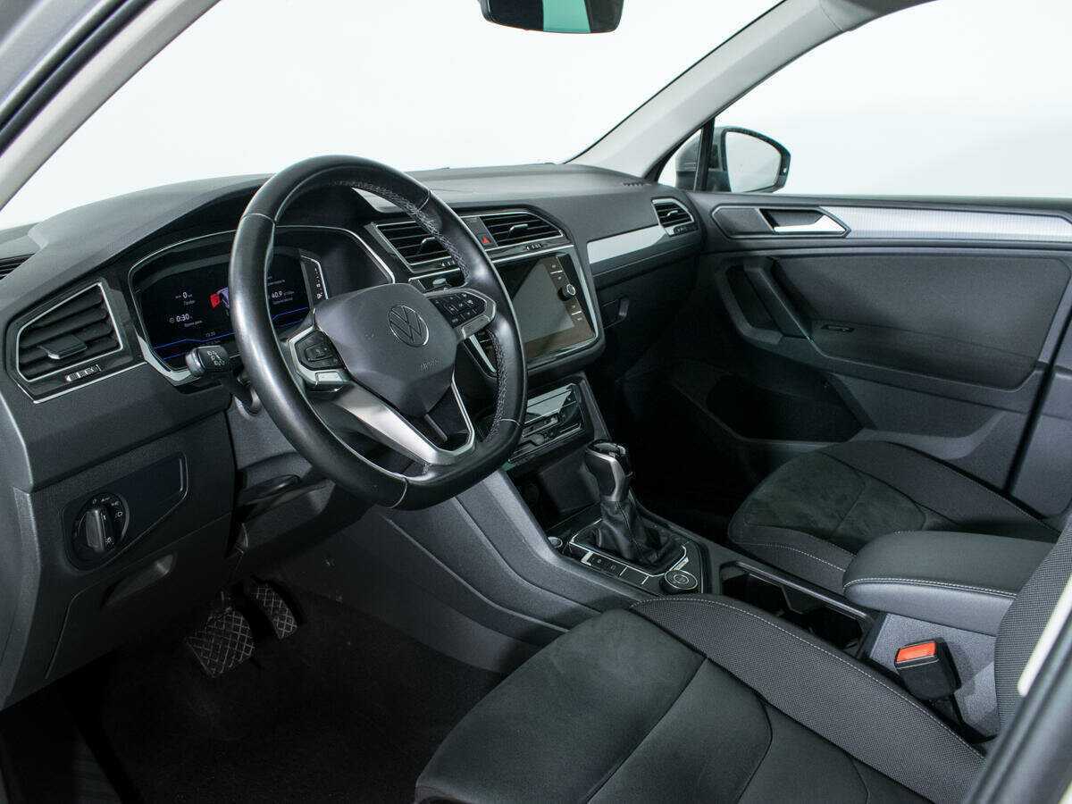 Купить Volkswagen Tiguan, 2021, 56 865 км, фото №12