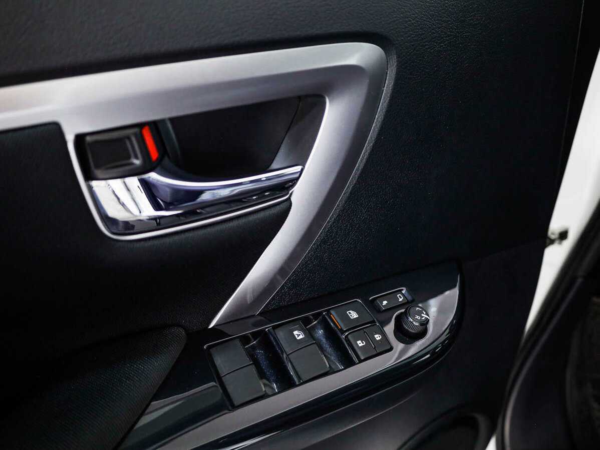 Купить Toyota Fortuner, 2021, 31 000 км, фото №14