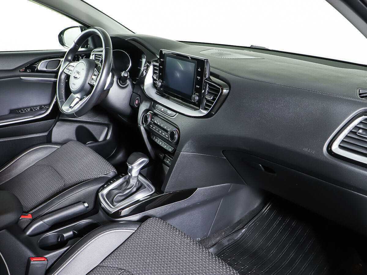Купить Kia XCeed, 2020, 31 820 км, фото №9