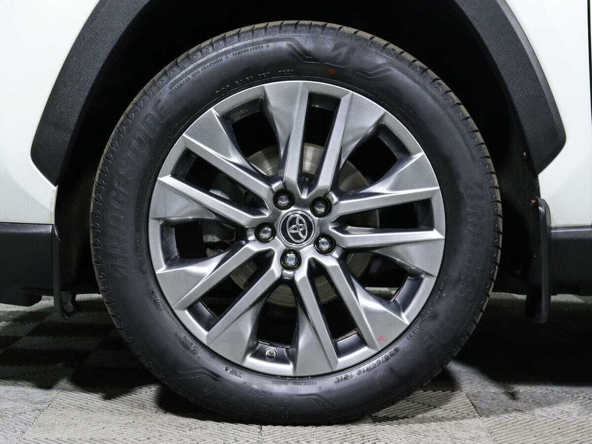 Купить Toyota RAV4, 2021, 64 123 км, фото №16