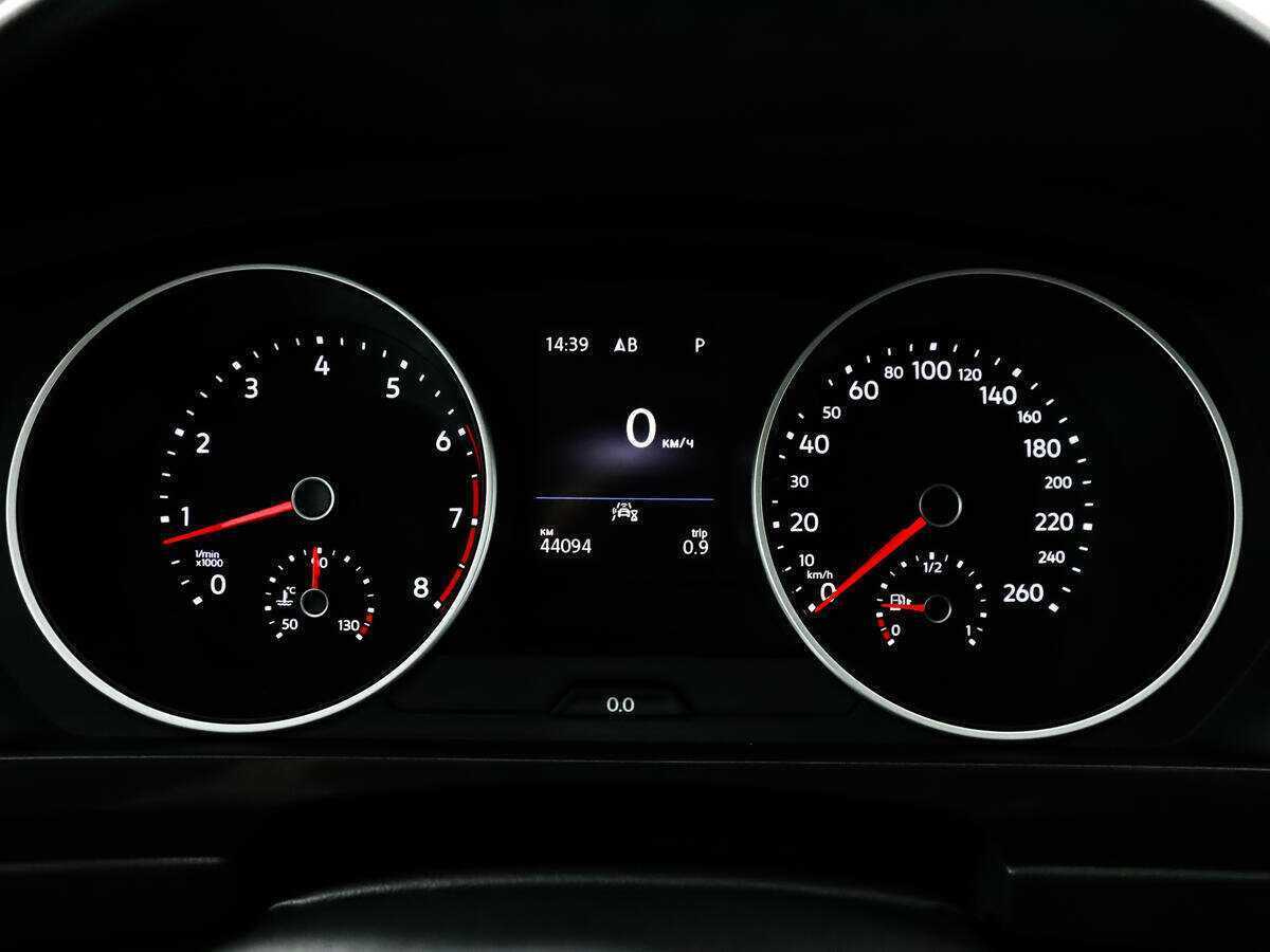 Купить Volkswagen Tiguan, 2021, 44 000 км, фото №9