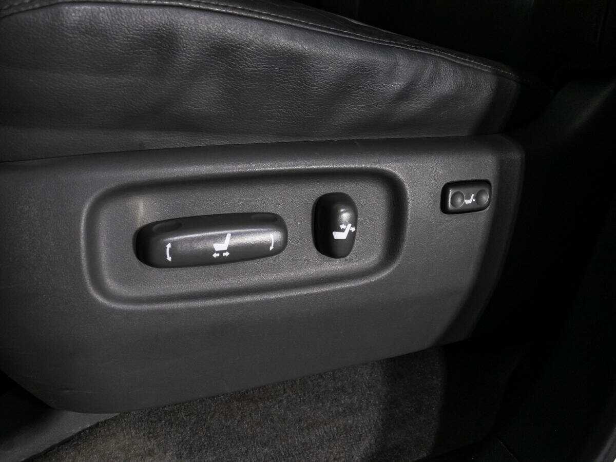 Купить Toyota Land Cruiser, 2010, 261 142 км, фото №15