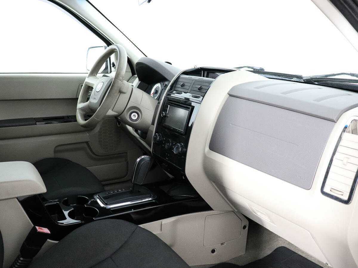 Купить Mazda Tribute, 2007, 104 828 км, фото №9