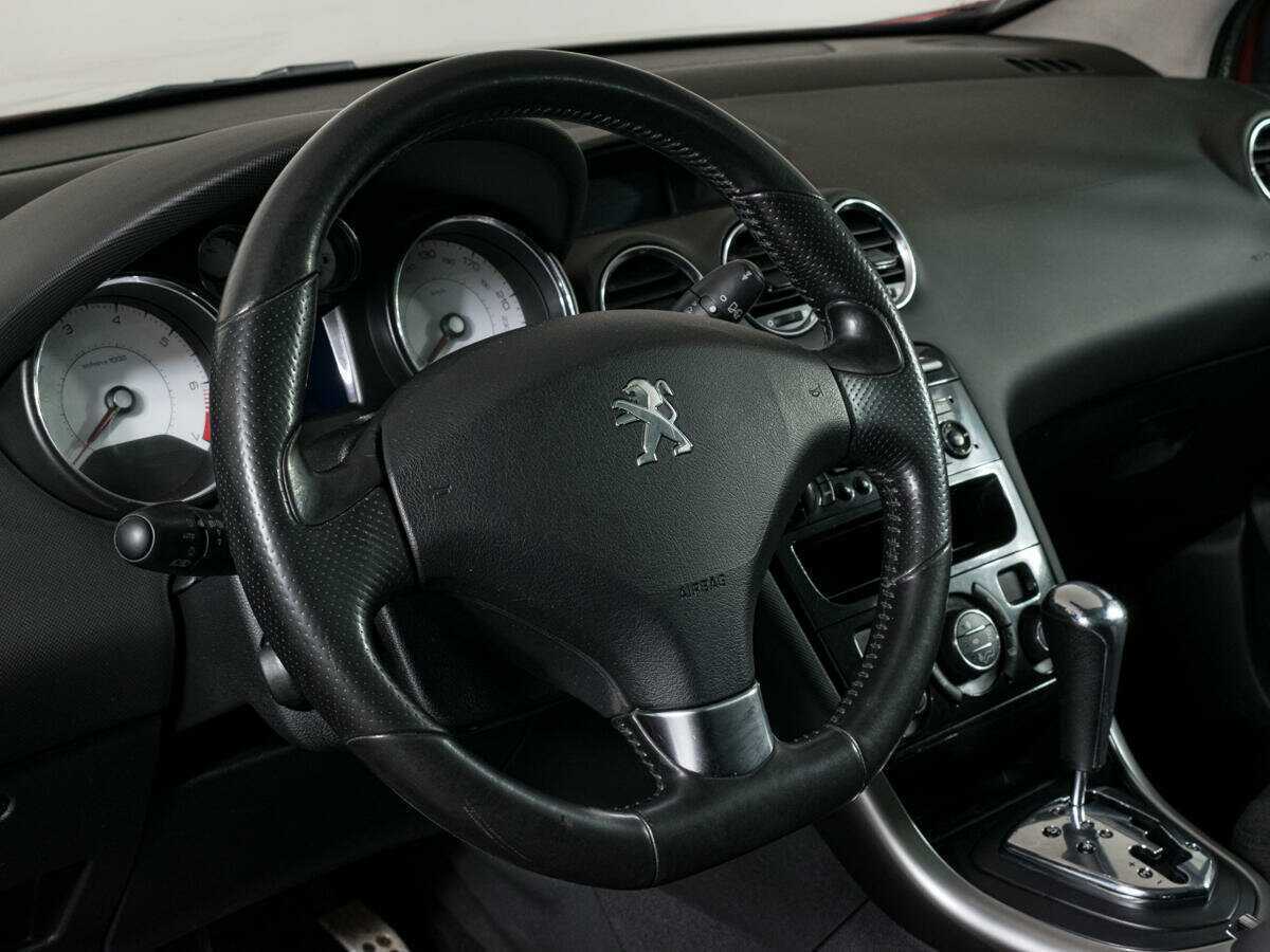 Купить Peugeot 308, 2011, 122 760 км, фото №16