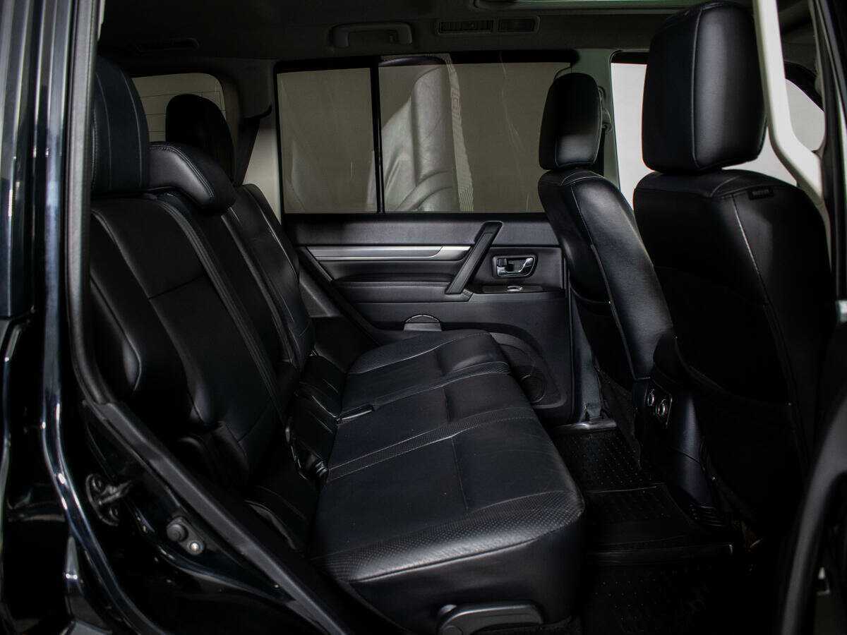 Купить Mitsubishi Pajero, 2010, 232 776 км, фото №8