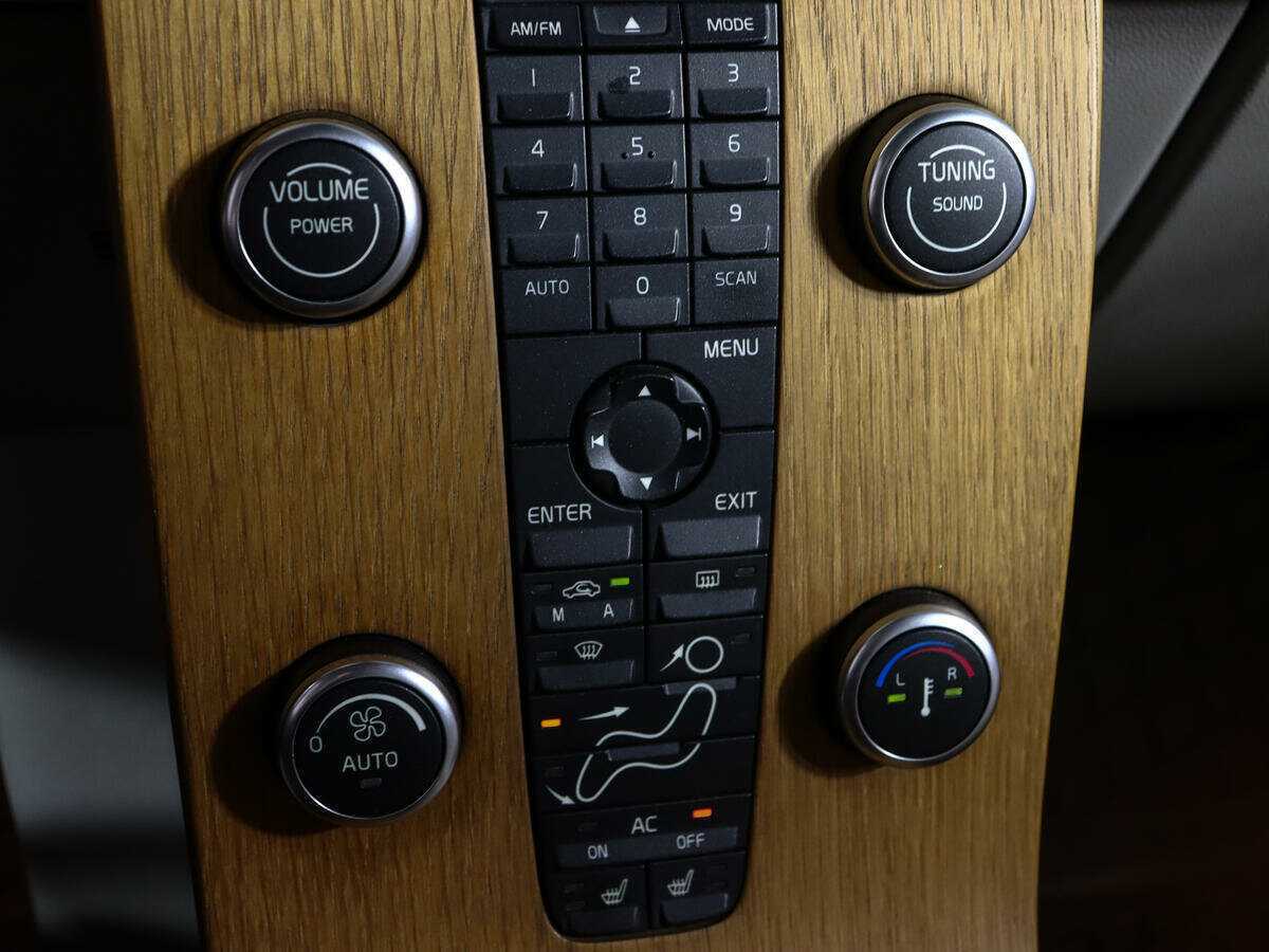 Купить Volvo S40, 2008, 231 393 км, фото №17