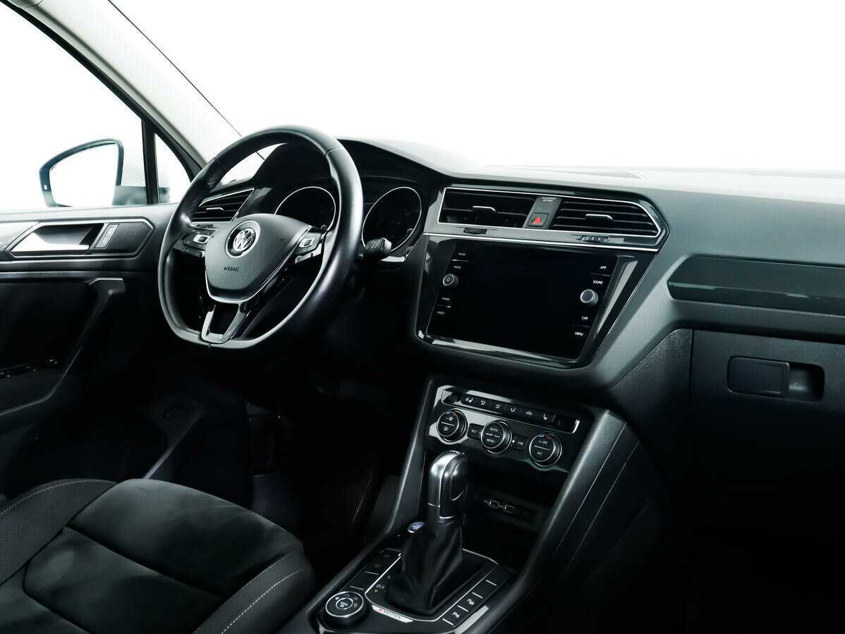 Купить Volkswagen Tiguan, 2019, 132 666 км, фото №9