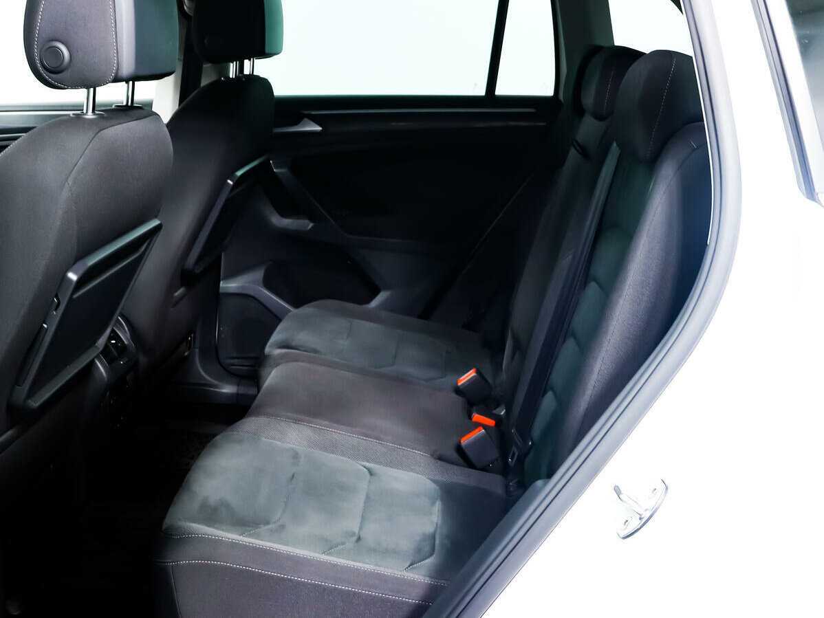 Купить Volkswagen Tiguan, 2019, 132 666 км, фото №11