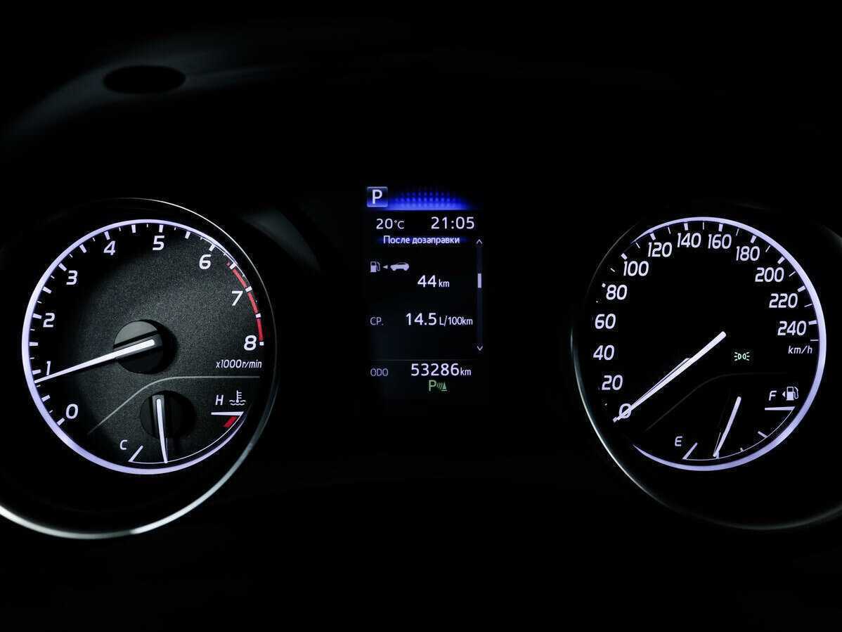 Купить Toyota Camry, 2020, 52 490 км, фото №8