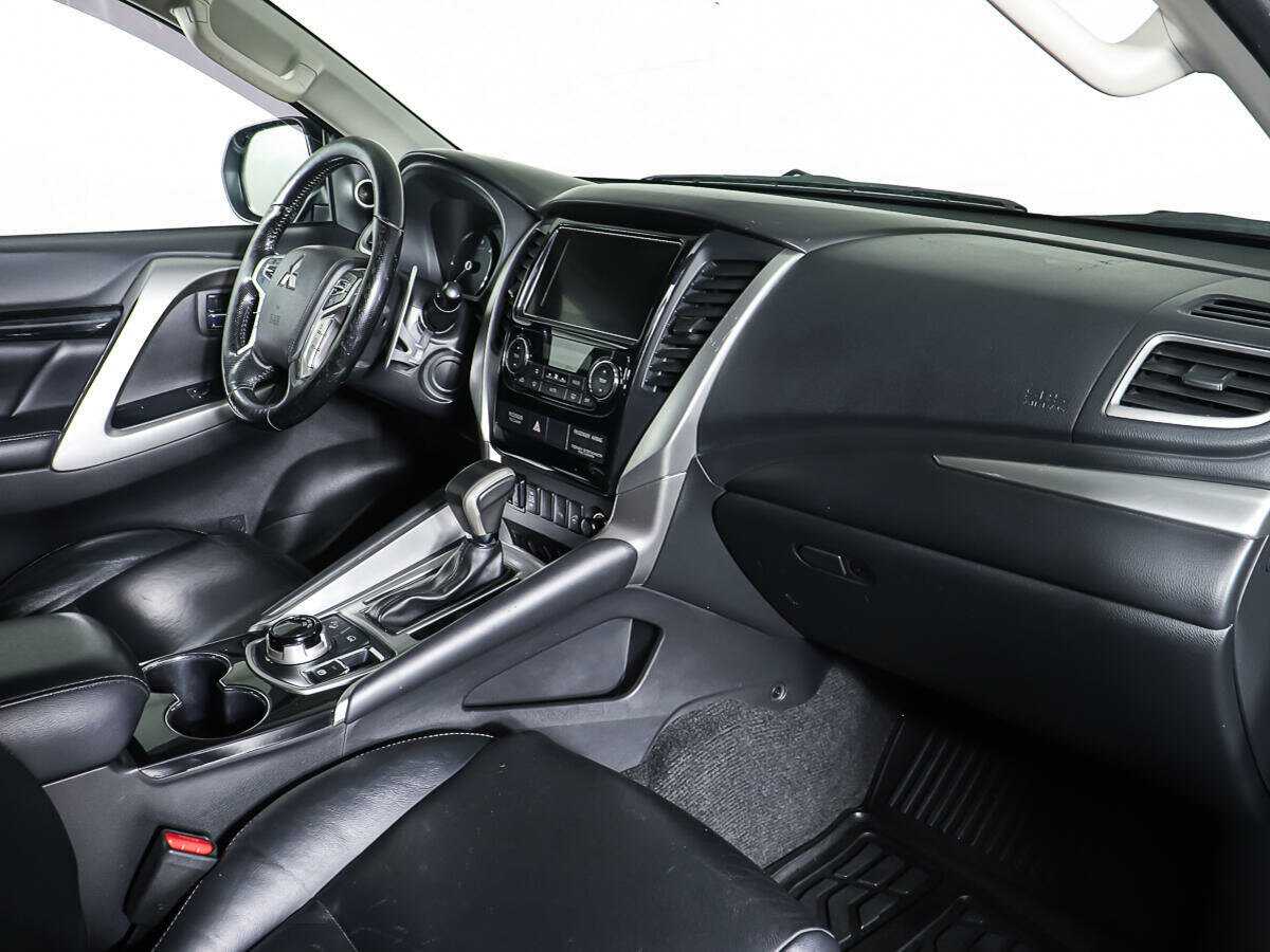 Купить Mitsubishi Pajero Sport, 2019, 107 552 км, фото №9