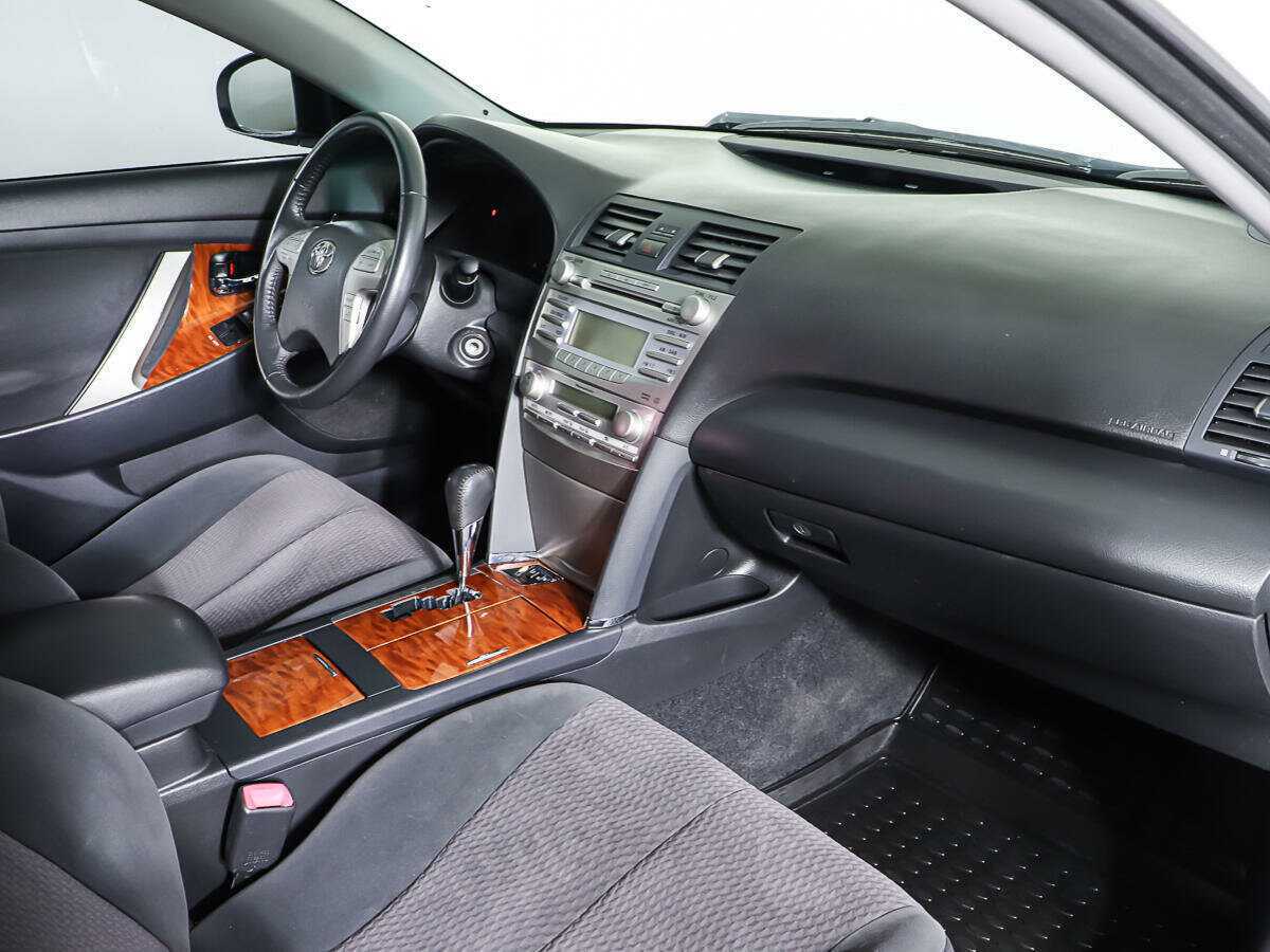 Купить Toyota Camry, 2010, 164 000 км, фото №9