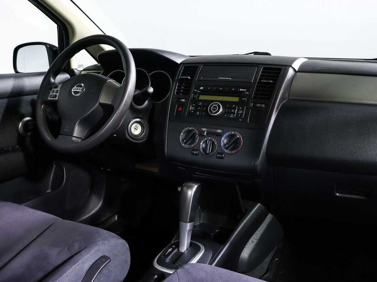 Купить Nissan Tiida, 2010, 79 000 км, фото №7