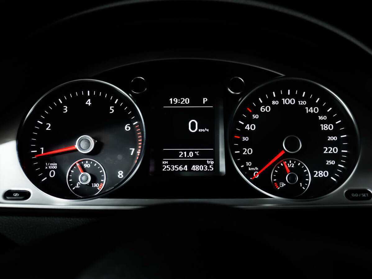 Купить Volkswagen Passat CC, 2011, 253 564 км, фото №9