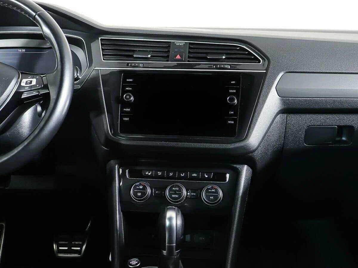 Купить Volkswagen Tiguan, 2018, 83 596 км, фото №13