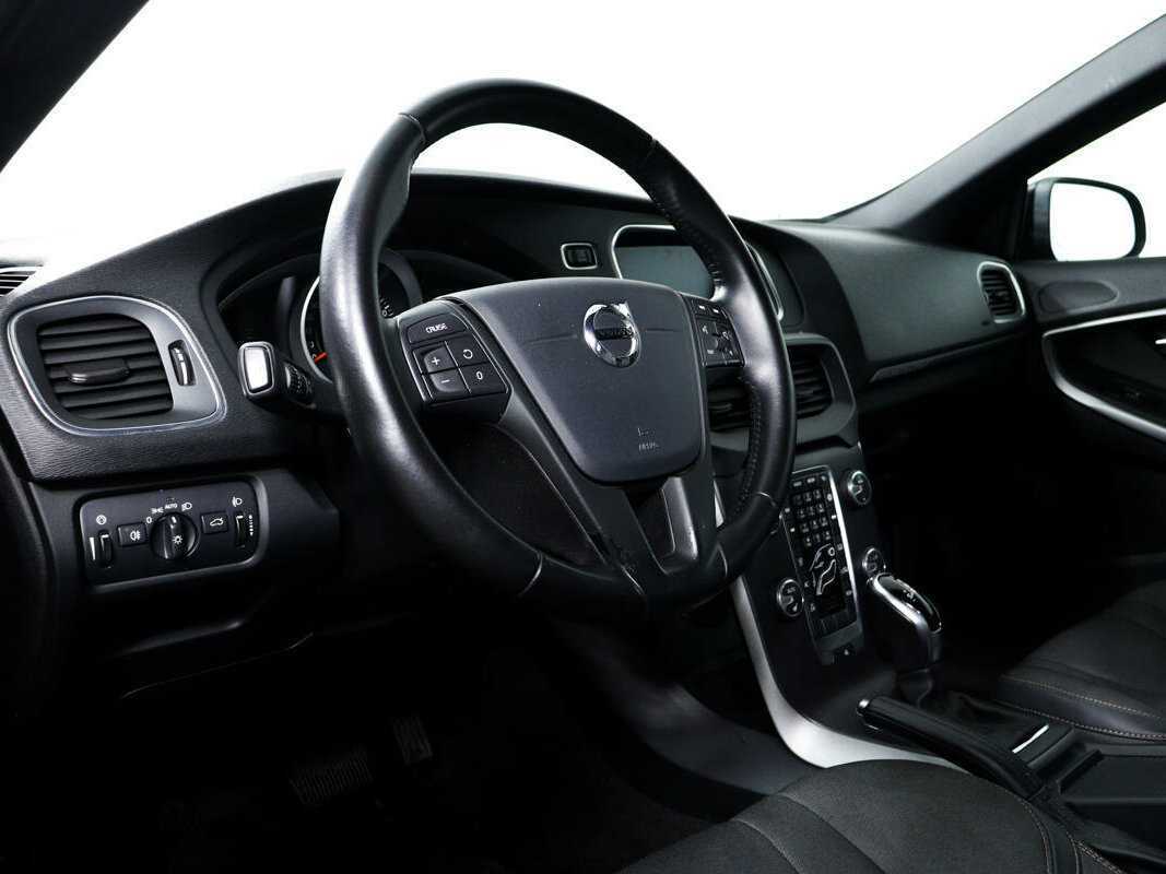 Купить Volvo V40 Cross Country, 2017, 81 301 км, фото №13