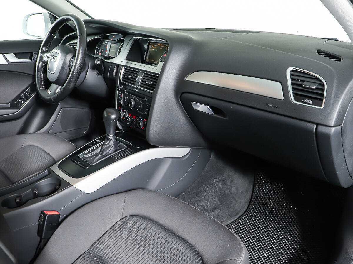 Купить Audi A4, 2011, 153 914 км, фото №10