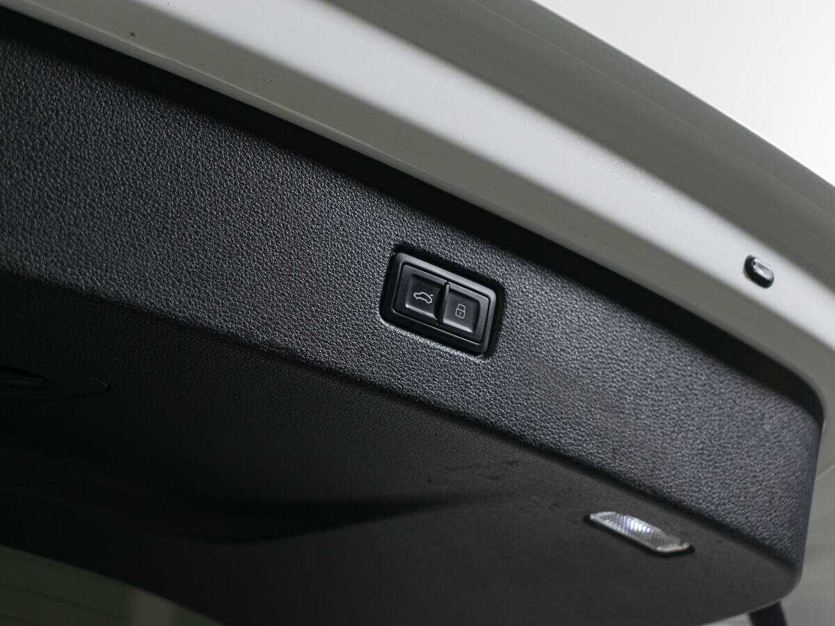 Купить Audi Q7, 2015, 139 010 км, фото №8