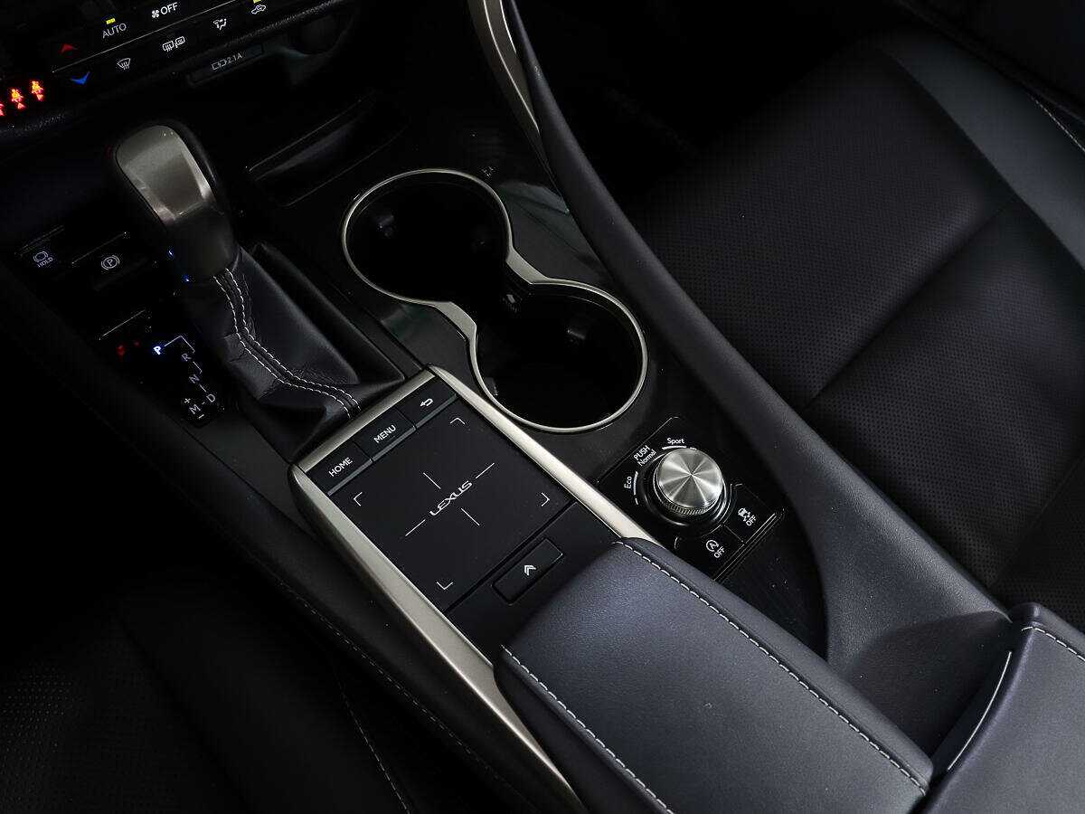 Купить Lexus RX 300, 2021, 43 865 км, фото №15