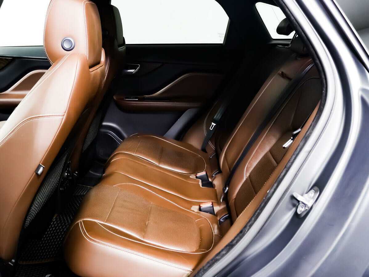 Купить Jaguar F-Pace, 2017, 130 164 км, фото №13