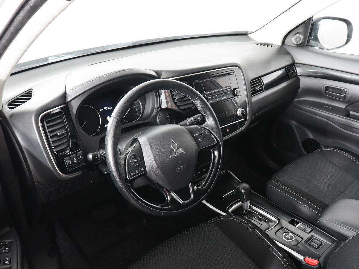 Купить Mitsubishi Outlander, 2022, 39 953 км, фото №7