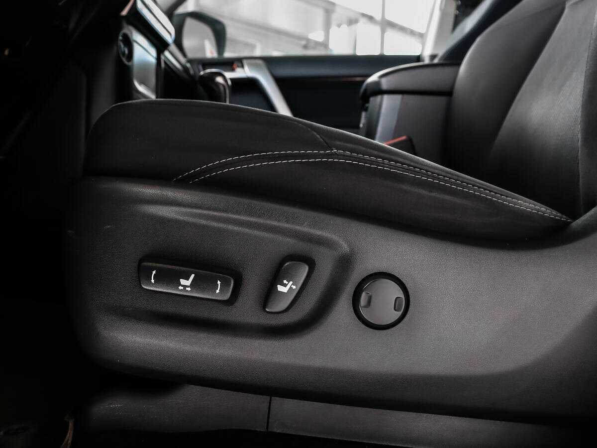 Купить Toyota Land Cruiser Prado, 2019, 156 902 км, фото №14