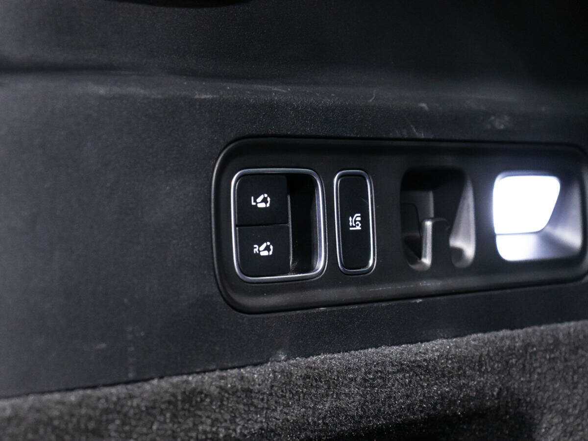 Купить LiXiang L7, 2023, 45 991 км, фото №16