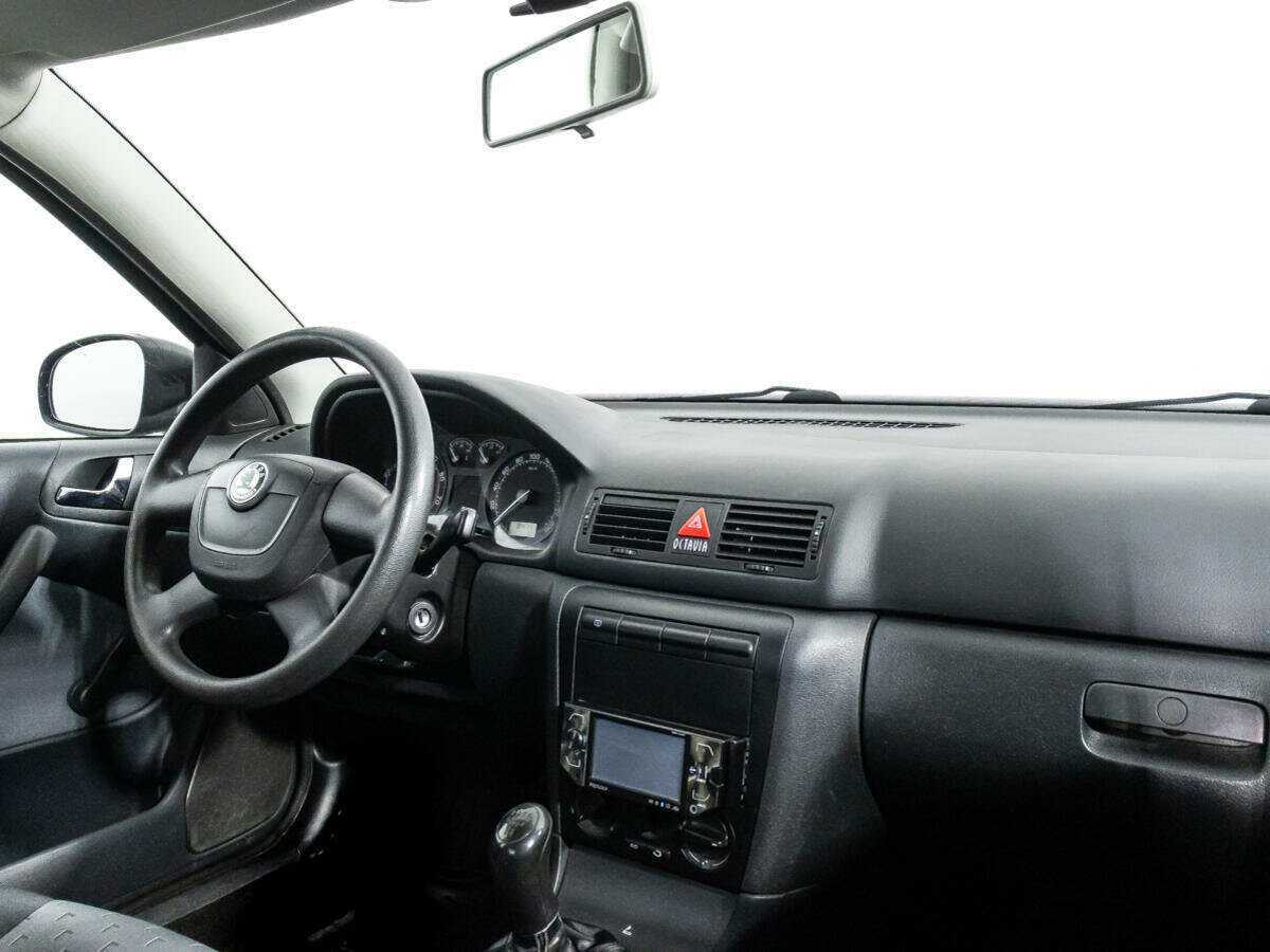 Купить Skoda Octavia, 2010, 84 793 км, фото №9