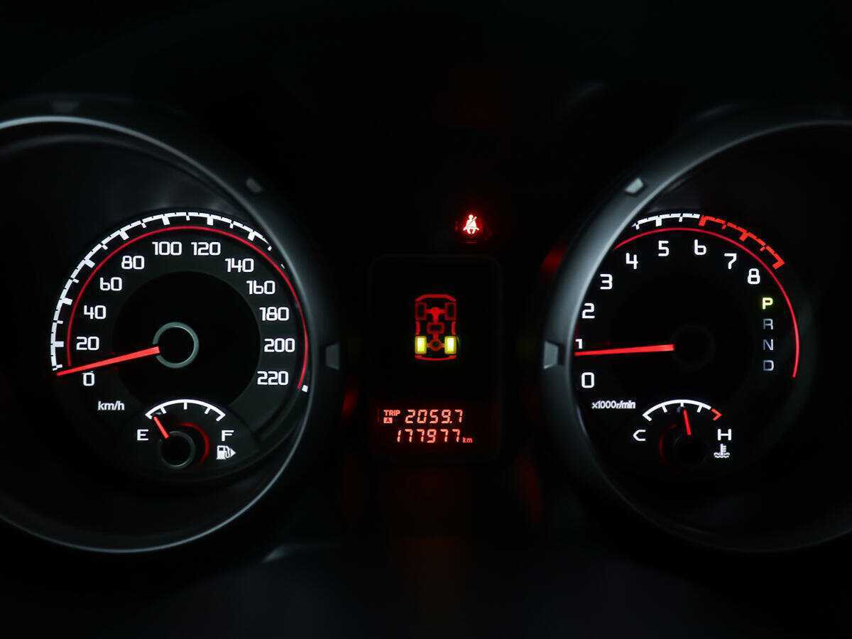 Купить Mitsubishi Pajero, 2012, 177 976 км, фото №12