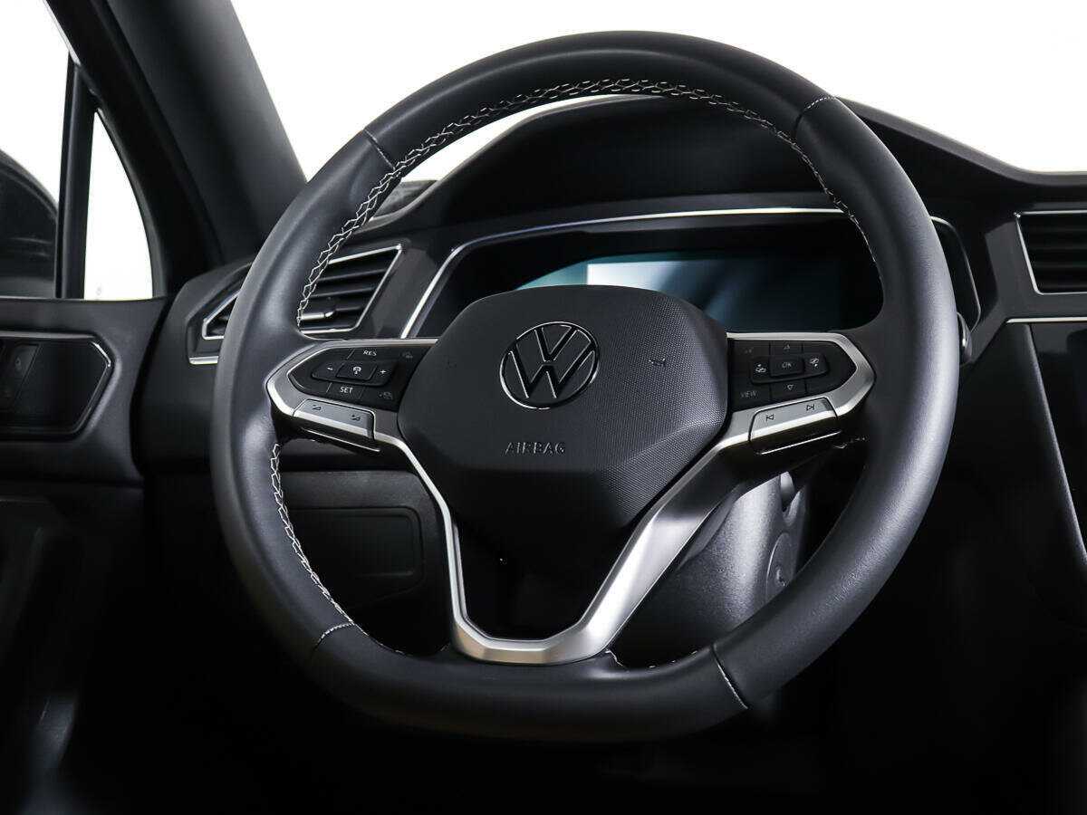 Купить Volkswagen Tiguan, 2022, 5 143 км, фото №14