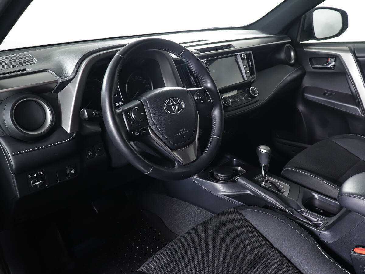 Купить Toyota RAV4, 2018, 48 714 км, фото №12