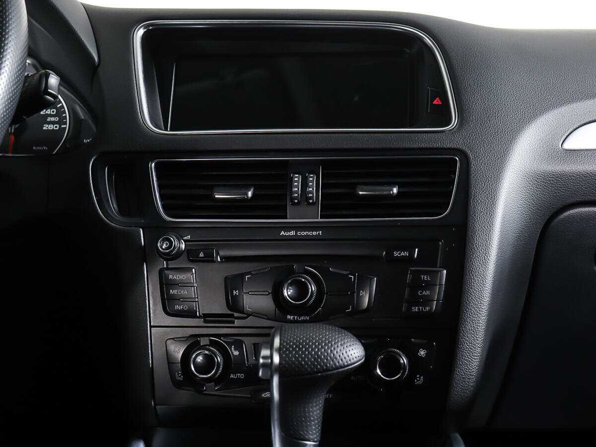 Купить Audi Q5, 2011, 263 625 км, фото №11