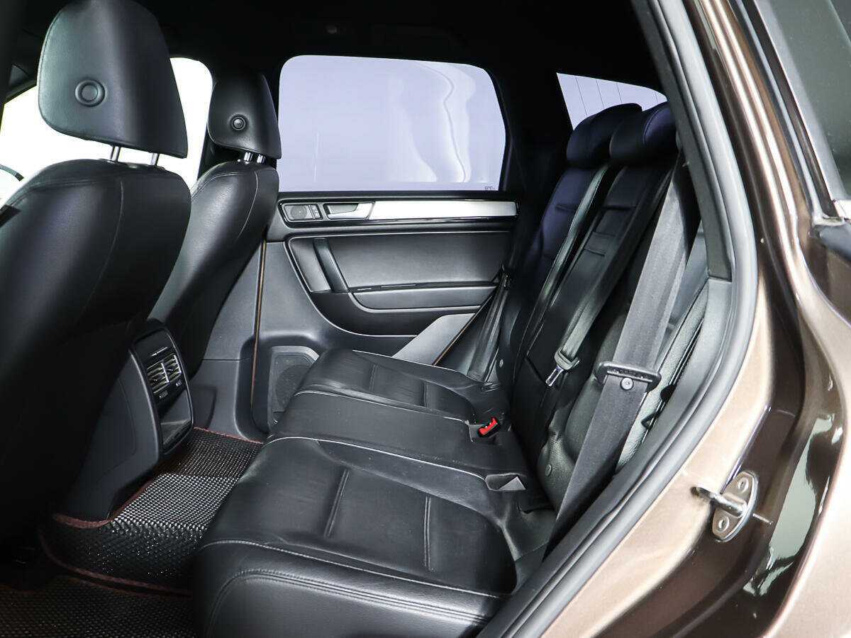 Купить Volkswagen Touareg, 2011, 137 400 км, фото №12
