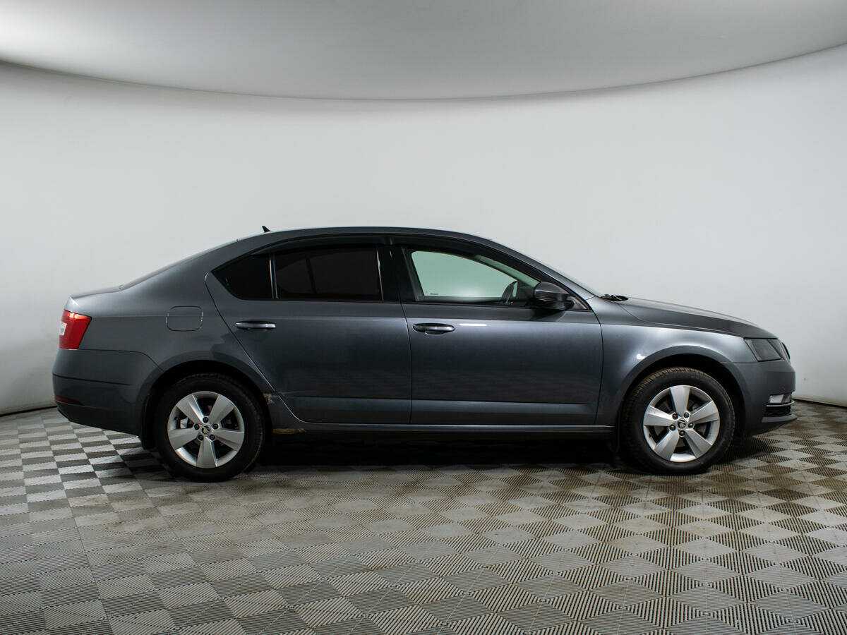 Купить Skoda Octavia, 2018, 127 297 км, фото №4