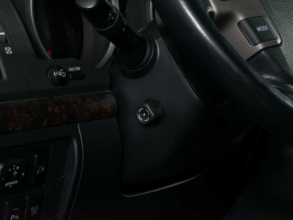 Купить Toyota Land Cruiser, 2010, 149 500 км, фото №17