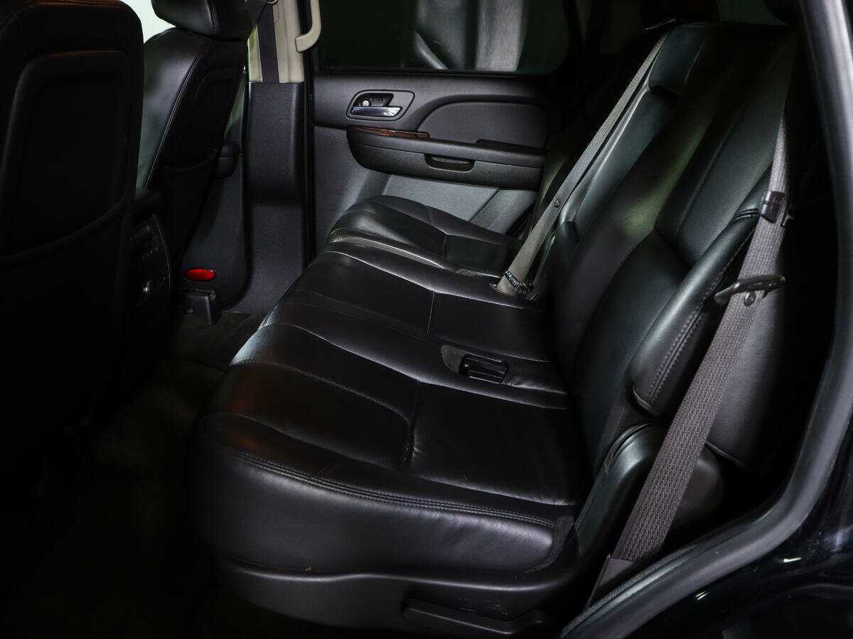 Купить Chevrolet Tahoe, 2008, 341 982 км, фото №8
