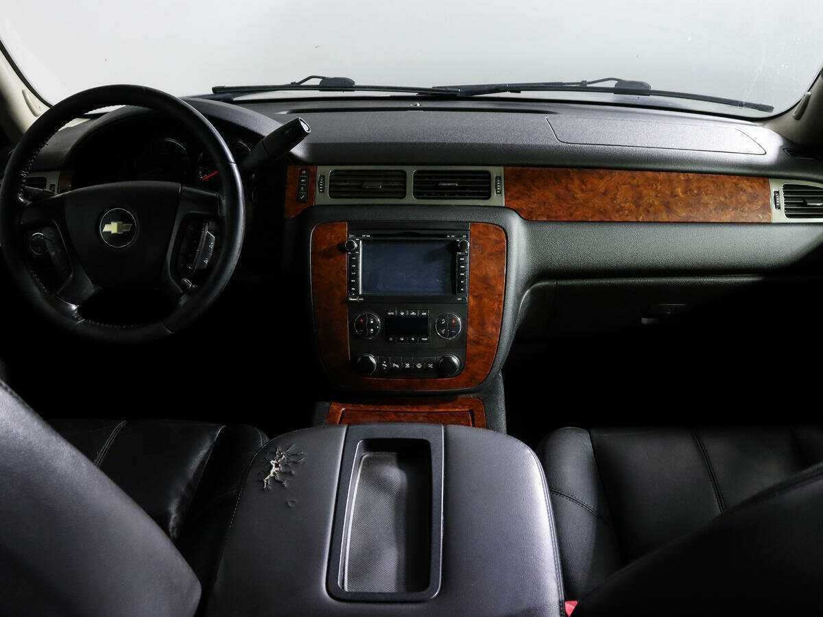 Купить Chevrolet Tahoe, 2008, 341 982 км, фото №10