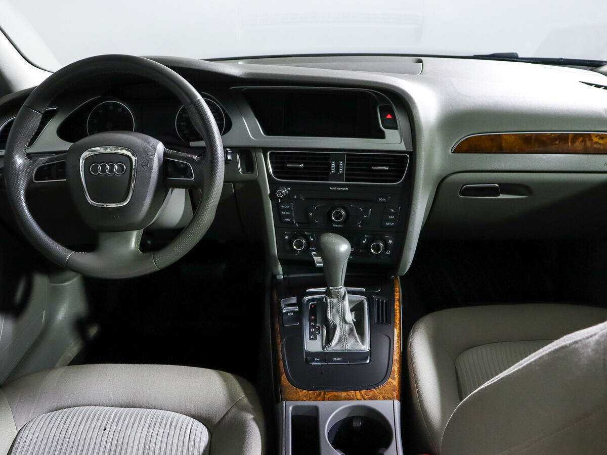 Купить Audi A4, 2011, 180 123 км, фото №10