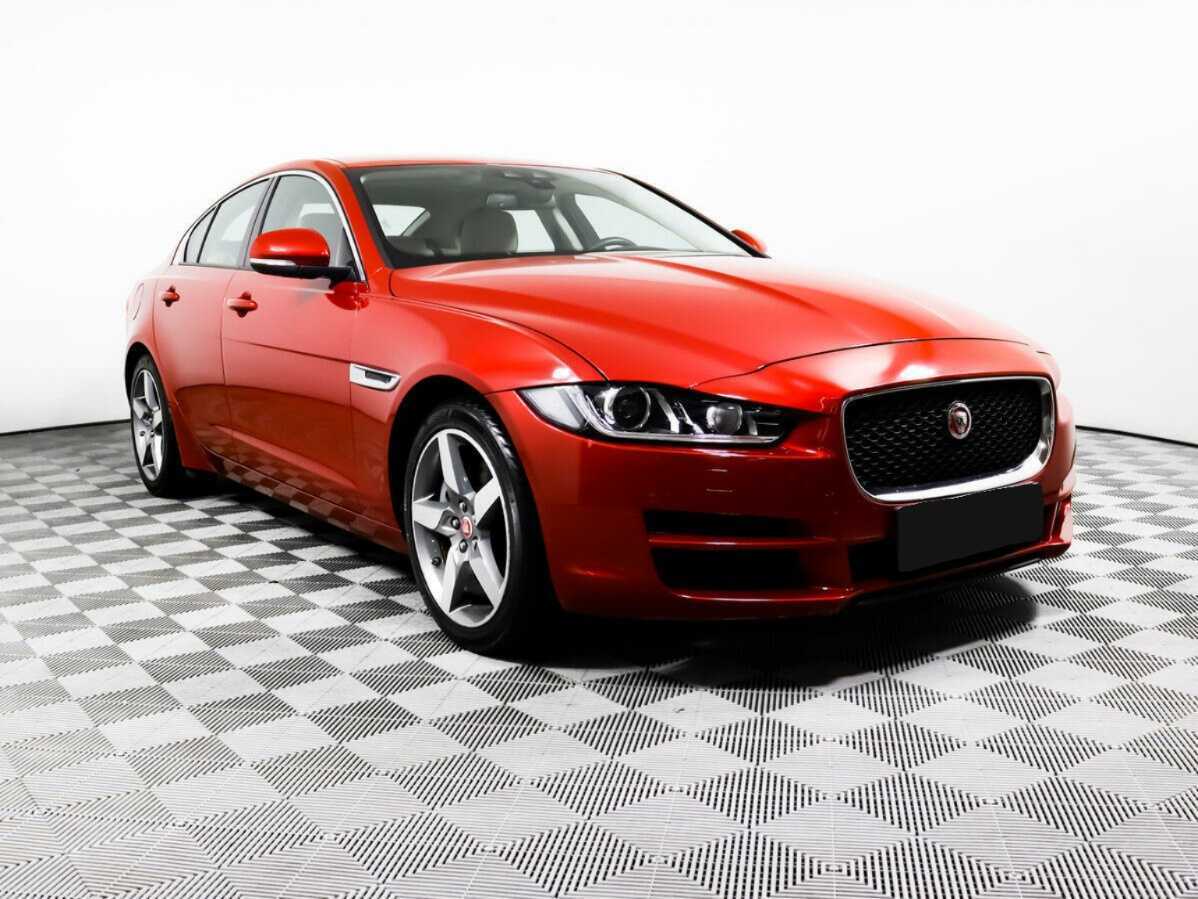 Jaguar XE
