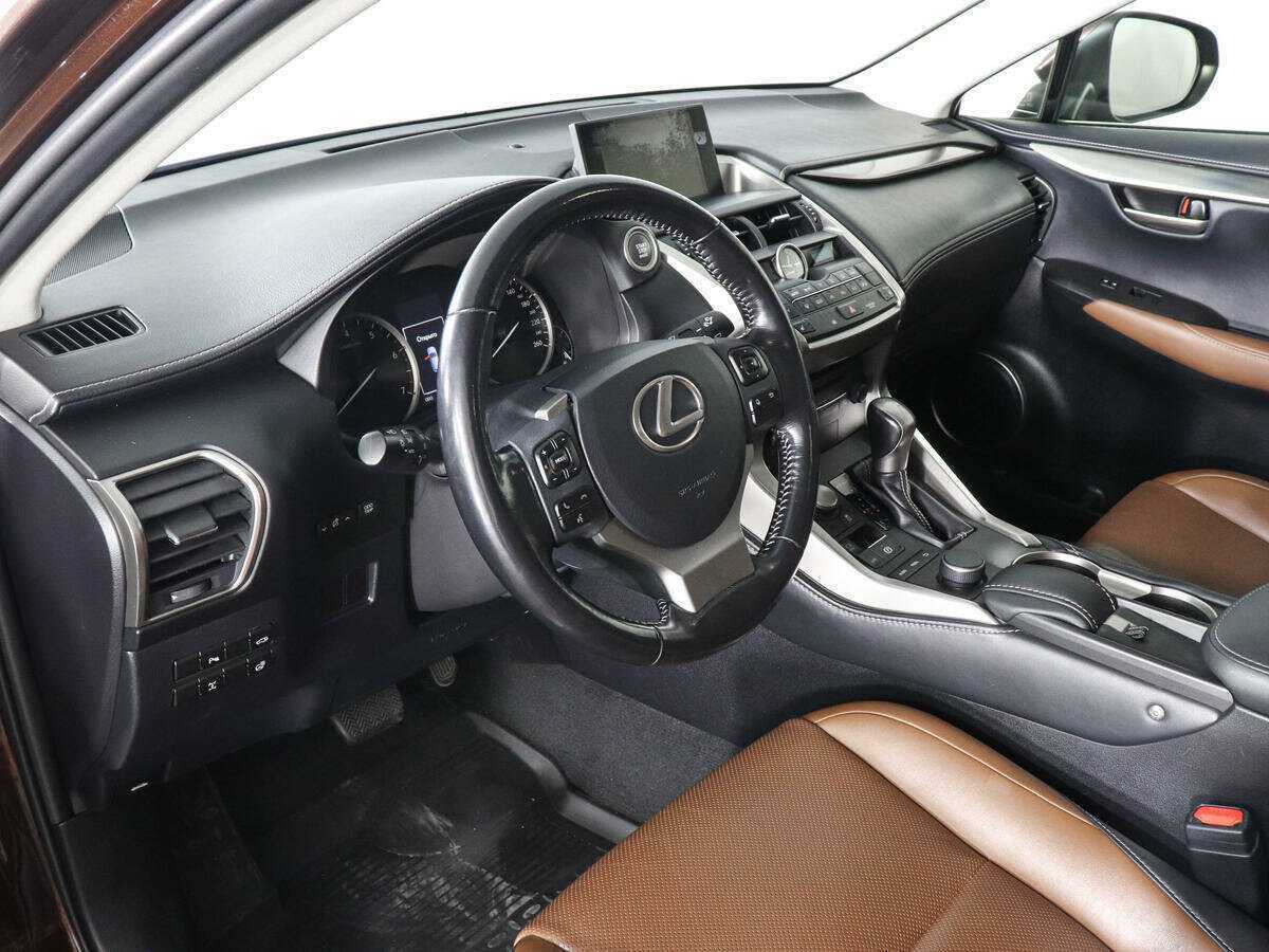 Купить Lexus NX 200t, 2016, 70 900 км, фото №9