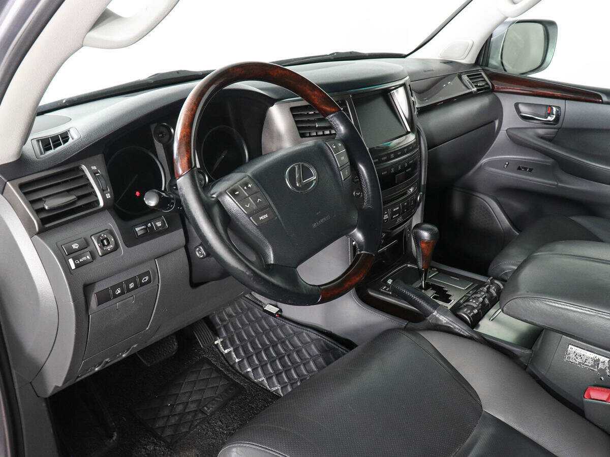 Купить Lexus LX 570, 2010, 193 548 км, фото №9