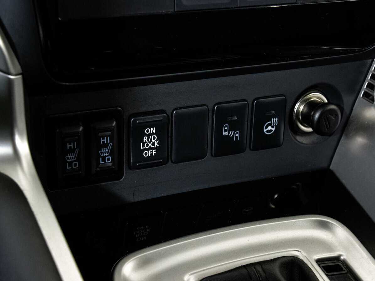 Купить Mitsubishi Pajero Sport, 2018, 115 161 км, фото №14