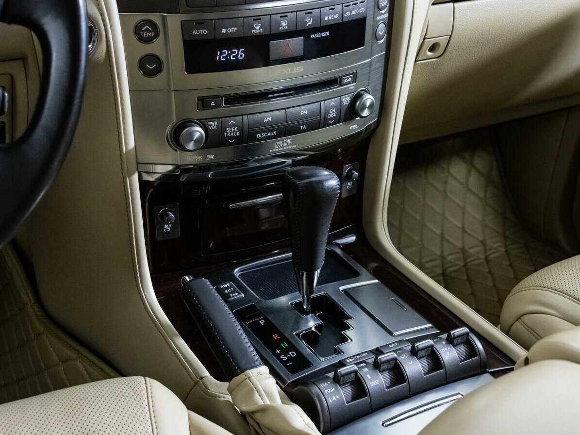 Купить Lexus LX 570, 2008, 173 277 км, фото №12
