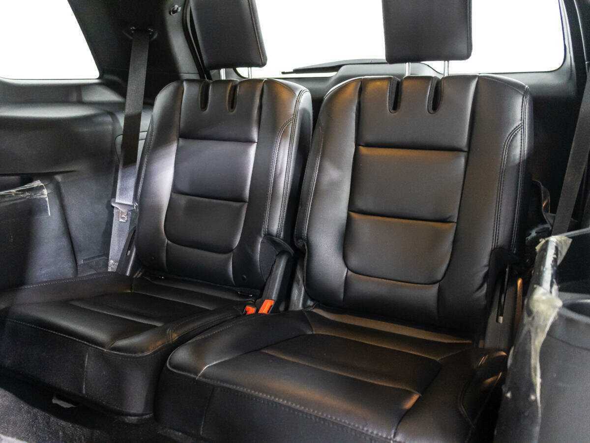 Купить Ford Explorer, 2019, 119 928 км, фото №15