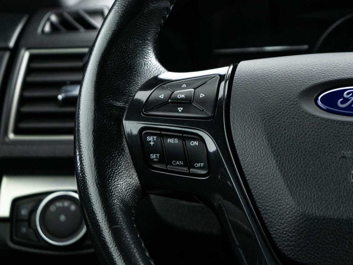 Купить Ford Explorer, 2019, 119 928 км, фото №22