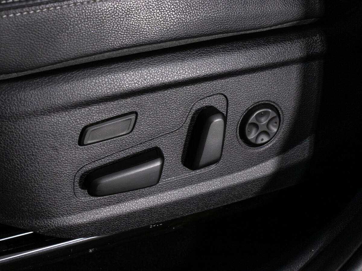 Купить Hyundai Santa Fe, 2020, 40 603 км, фото №18