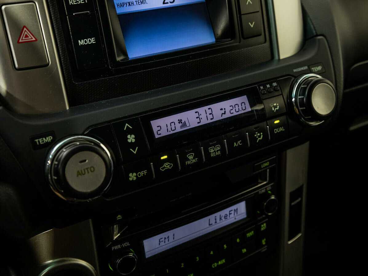 Купить Toyota Land Cruiser Prado, 2010, 262 250 км, фото №15