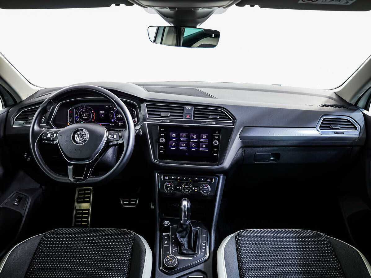 Купить Volkswagen Tiguan, 2019, 8 211 км, фото №9
