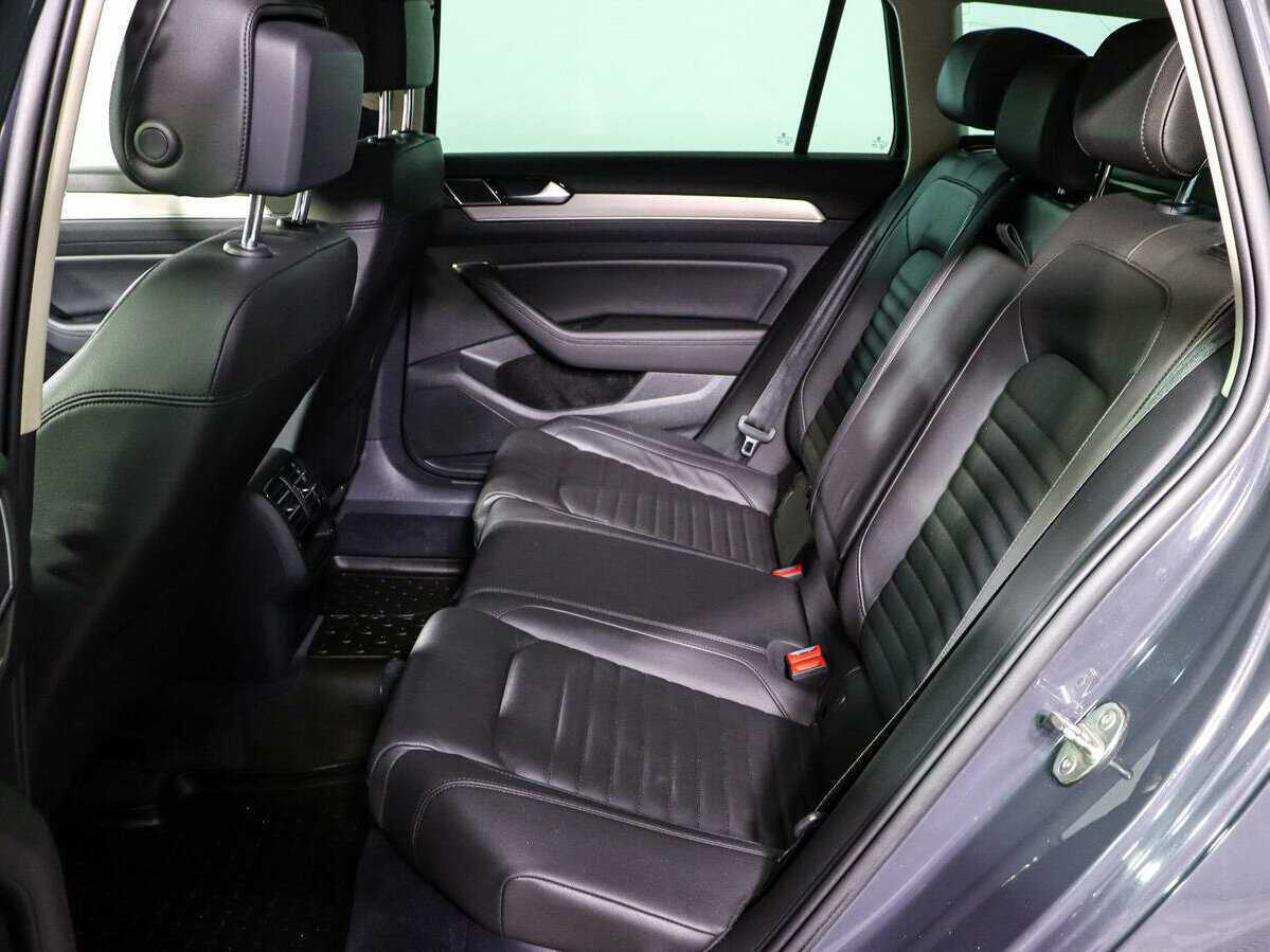 Купить Volkswagen Passat, 2017, 187 575 км, фото №8